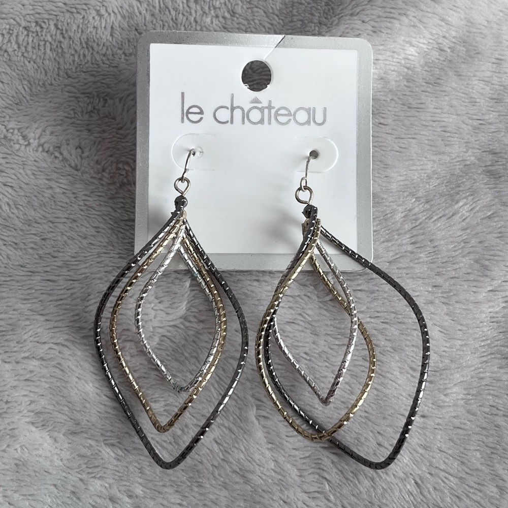 LE CHATEAU EARRINGS